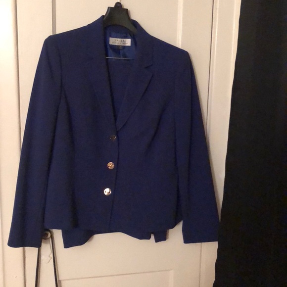 Suit - Picture 2 of 2